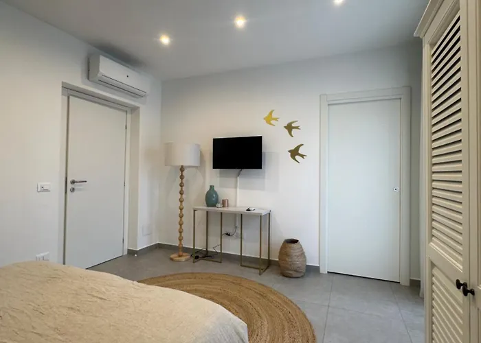Anbi House 3*