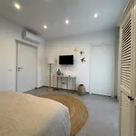 Pensión Anbi House 3*