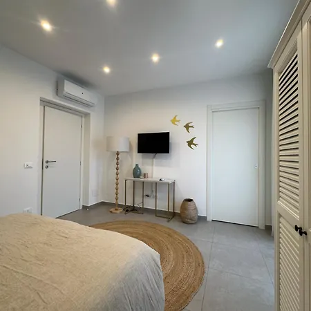 Anbi House 3*